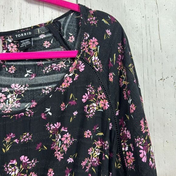 Torrid Floral Textured Woven Gauze Boho Tie Waist Lightweight Womens Top Blouse - Picture 5 of 16